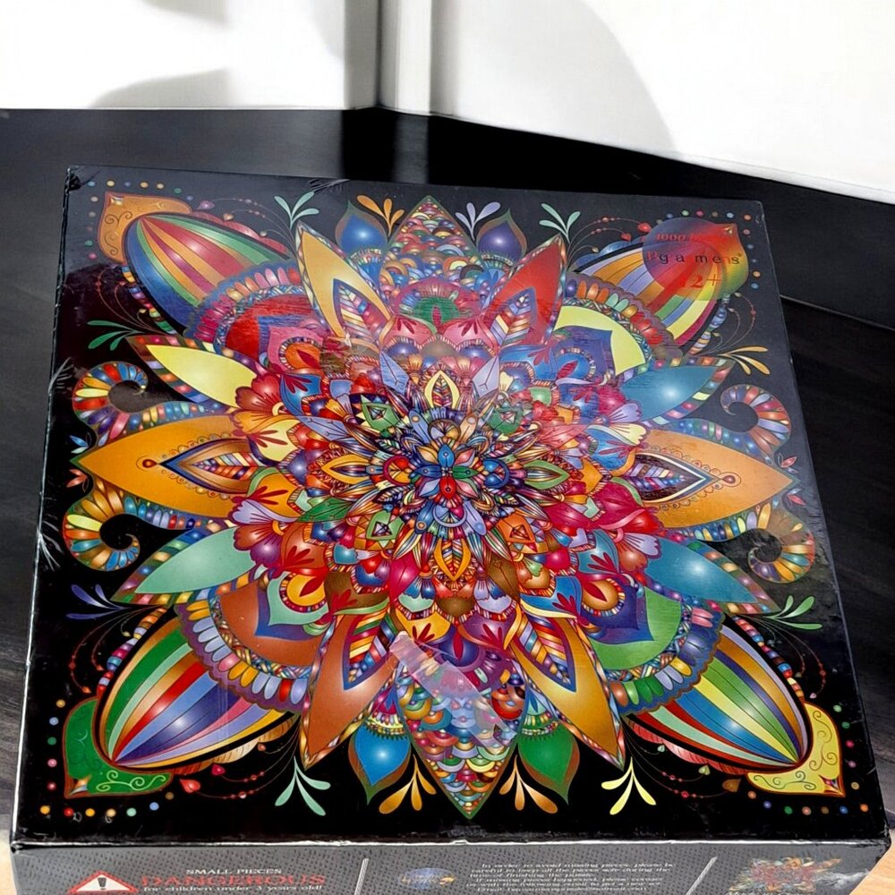 NEW Bgraamiens Puzzle BLACK FANTASY 1000 Pieces Color Challenge Expert